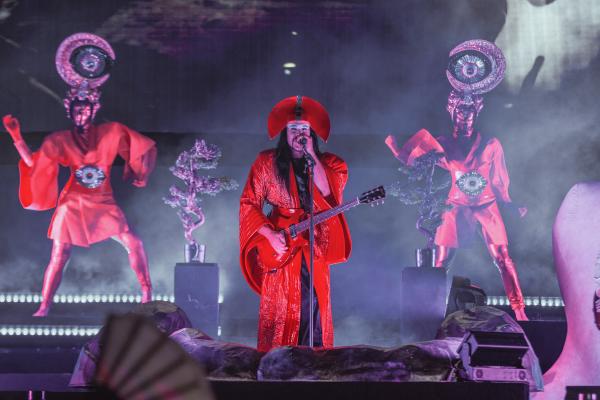 EMPIRE OF THE SUN MATT BLAKE 6110